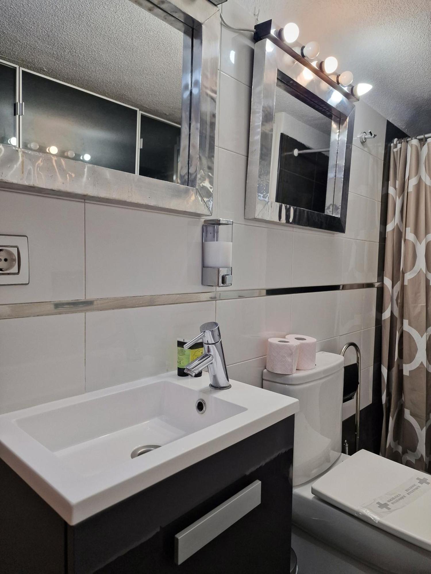 Apartamento Menendez Pelayo, Loft Junto Al Retiro Madrid Exterior foto